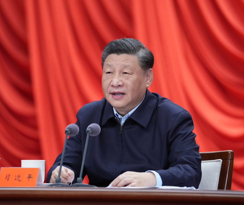 3月1日，2022年春季学期中央党校（国家行政学院）中青年干部培训班在中央党？。中共中央总书记、国家主席、中央军委主席习近平在开班式上发表重要讲话。新华社记者 申宏 摄
